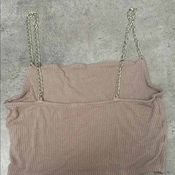 Chain Strap Ribbed Tan Crop Top - Picture 4 of 4